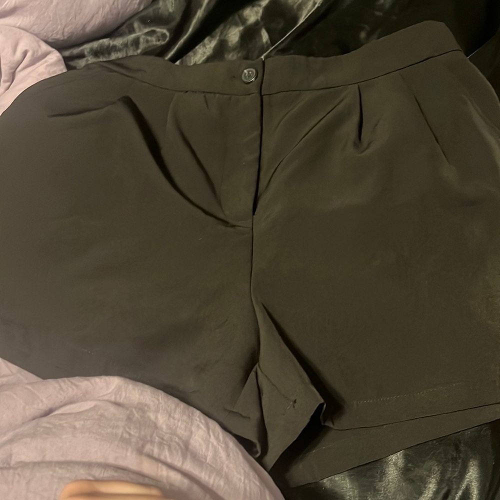 Dress shorts
